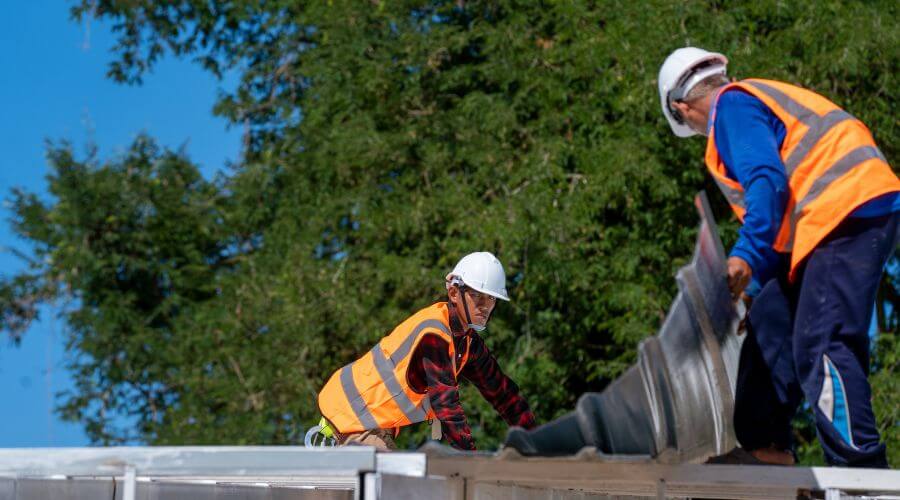 Professional new roof installation services in Othello, WA